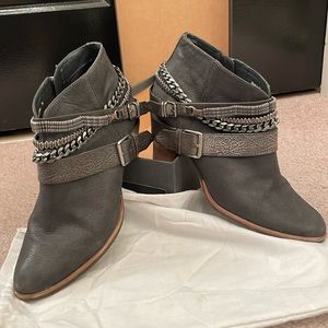 Dolce Vita chain biker booties